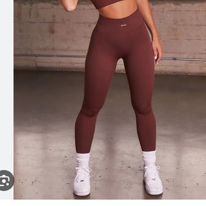 Bo+Tee ribbed leggings